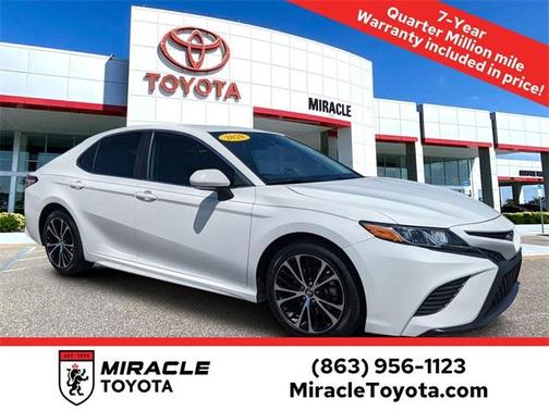 Photo 1 of 35 of 2020 Toyota Camry SE