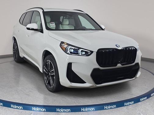 Alpine White 2026 BMW X1 xDrive28i