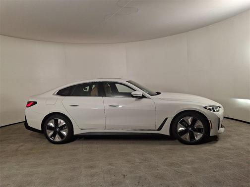 2025 BMW i4 Gran Coupe xDrive40