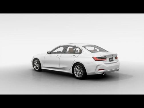 2025 BMW 330 i xDrive