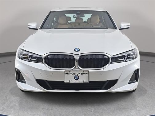 2025 BMW 330 i xDrive
