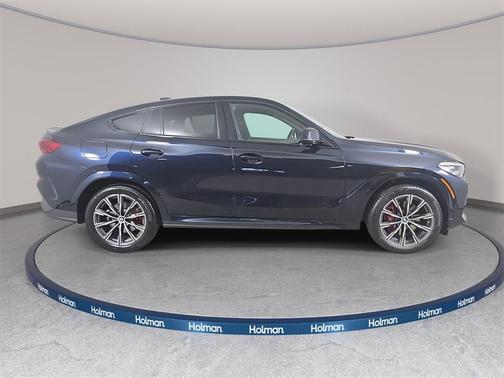 2022 BMW X6 xDrive40i