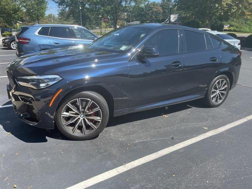 2022 BMW X6 xDrive40i