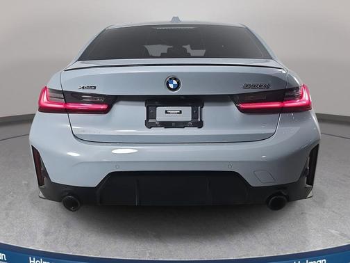 2023 BMW 330 i xDrive