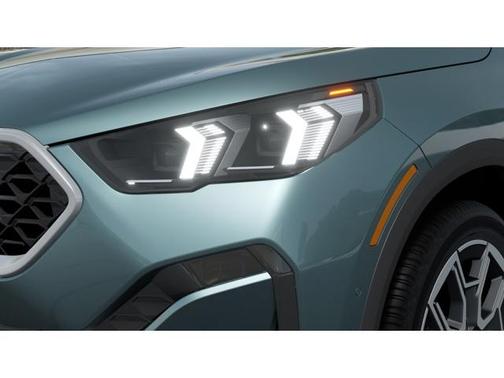 2025 BMW X2 xDrive28i