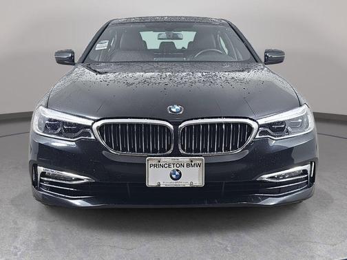 2017 BMW 540 i xDrive