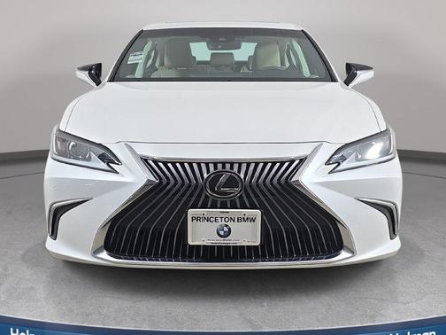 White Pearl 2020 Lexus ES 350 Base