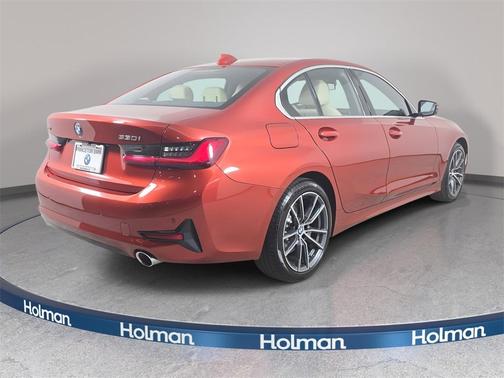 2019 BMW 330 i xDrive
