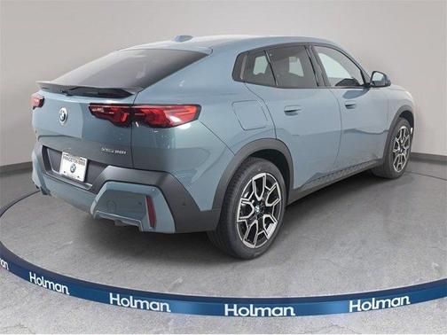 Green Metallic 2025 BMW X2 xDrive28i