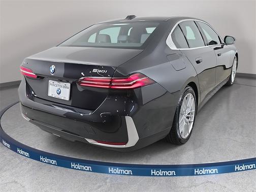 2025 BMW 530 i xDrive