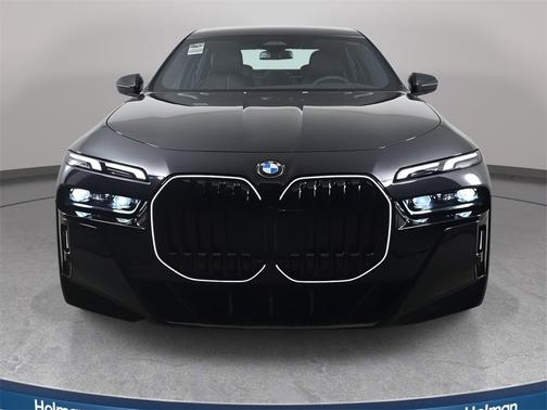 2026 BMW 740 i xDrive