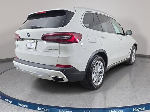 Alpine White 2021 BMW X5 xDrive40i