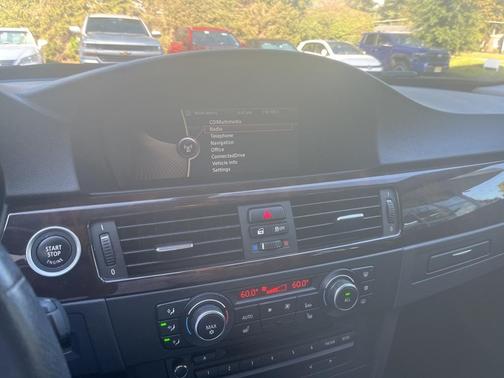 2011 BMW 328 i xDrive