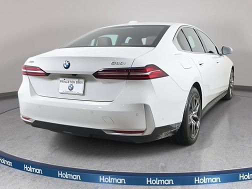 2026 BMW 530 i xDrive