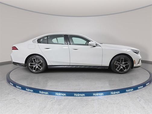 2026 BMW 530 i xDrive