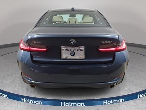 2025 BMW 330 i xDrive
