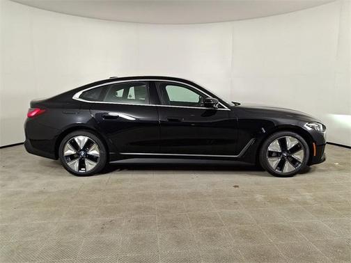 2025 BMW i4 Gran Coupe xDrive40