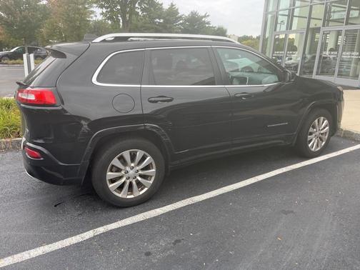 2018 Jeep Cherokee Overland