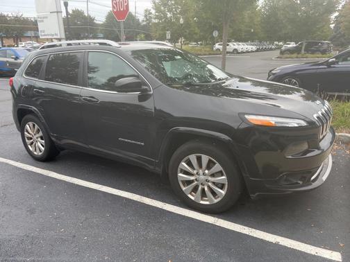 2018 Jeep Cherokee Overland