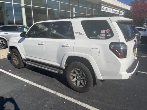 2023 Toyota 4Runner TRD Off Road Premium