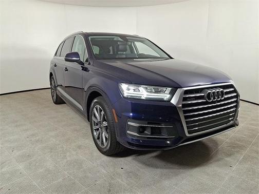 2019 Audi Q7 55 Premium Plus