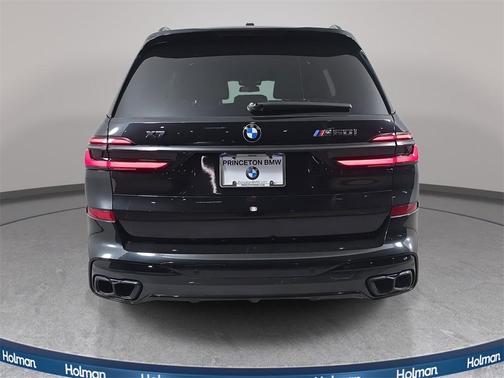 2024 BMW X7 M60i
