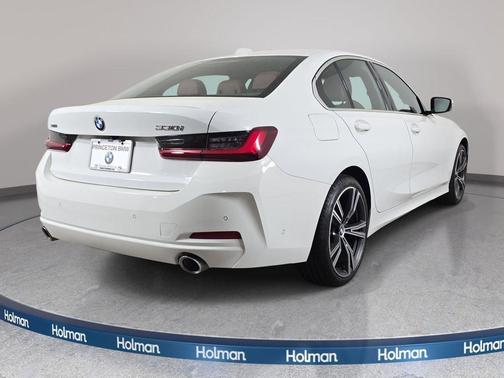 Alpine White 2024 BMW 330 i xDrive