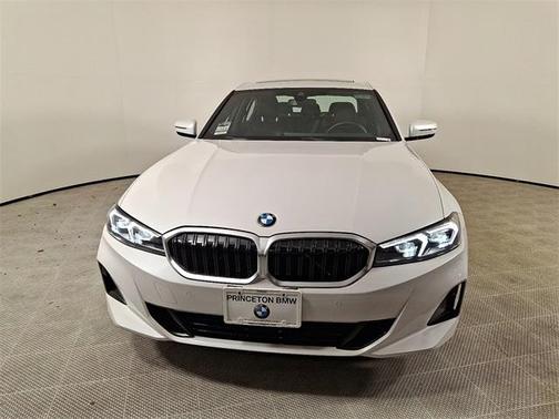 2024 BMW 330 i xDrive