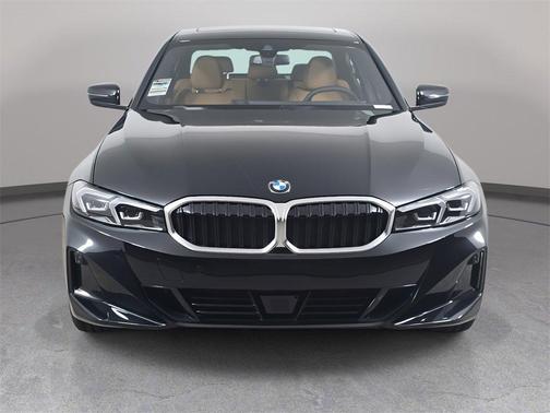 2025 BMW 330 i xDrive