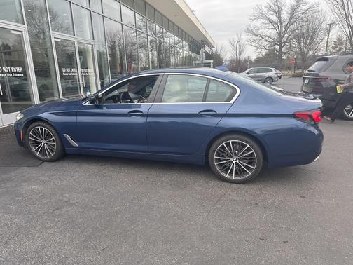 2023 BMW 540 i xDrive