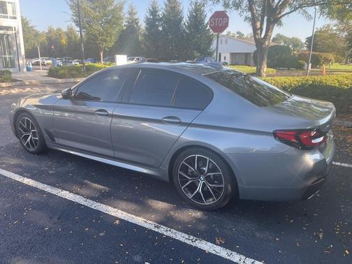 2023 BMW 530 i xDrive