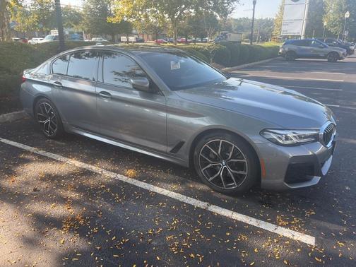 2023 BMW 530 i xDrive