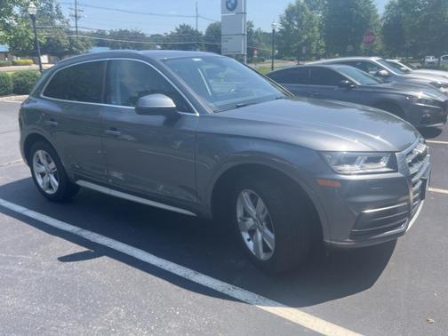 2019 Audi Q5 2.0T Premium Plus