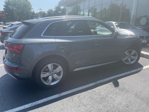2019 Audi Q5 2.0T Premium Plus