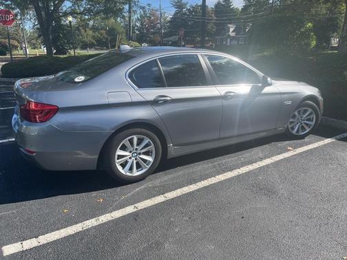 2016 BMW 528 i xDrive