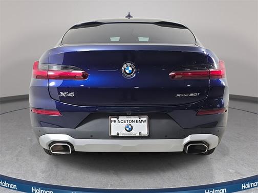2023 BMW X4 xDrive30i