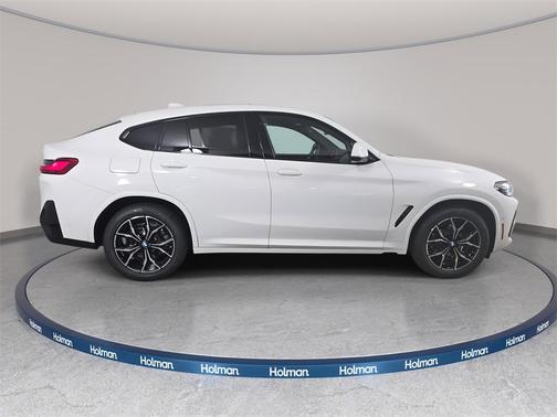 2025 BMW X4 xDrive30i