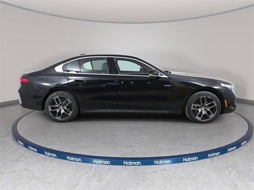 2026 BMW 530 i xDrive