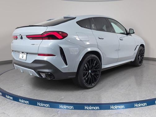 Gray Metallic 2026 BMW X6 xDrive40i