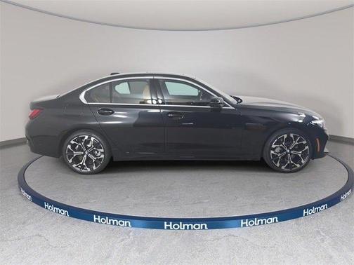 2025 BMW 330 i xDrive