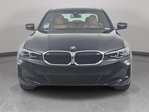 2025 BMW 330 i xDrive