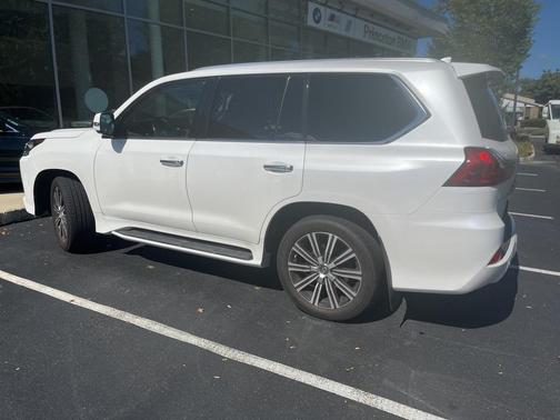 2020 Lexus LX 570 Three-Row