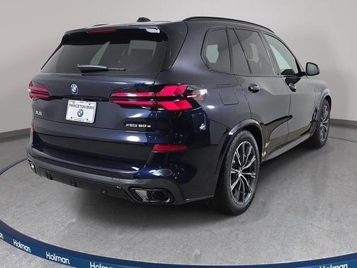 Carbon Black Metallic 2026 BMW X5 PHEV xDrive50e