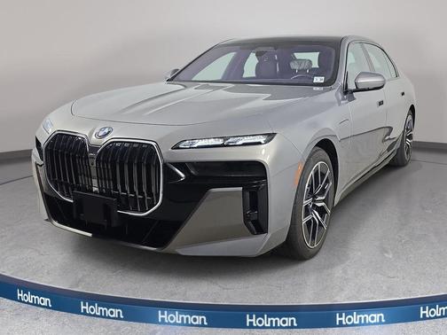 Gray Metallic 2025 BMW 750e xDrive