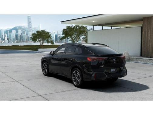 2025 BMW X2 xDrive28i
