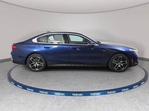 Phytonic Blue Metallic 2026 BMW 530 i xDrive