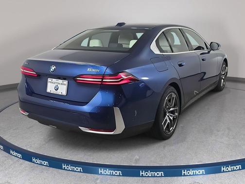 2026 BMW 530 i xDrive