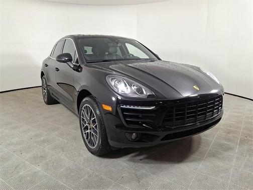 2017 Porsche Macan S