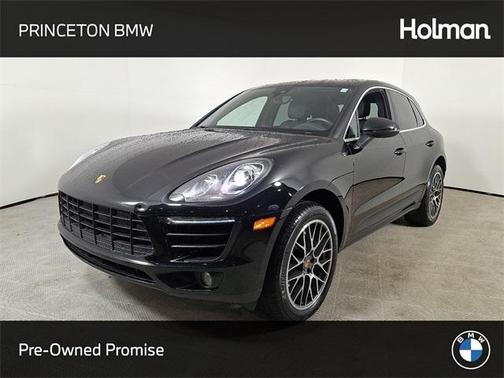 2017 Porsche Macan S