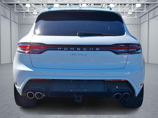 2024 Porsche Macan S